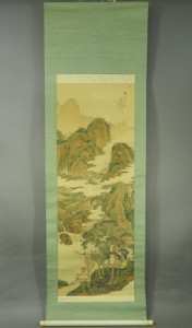 17-DSCN9365-02n田崎草雲 青緑松林山水 日本画 絹本 軸装(鑑定箱)本象牙軸帝室技芸員-01