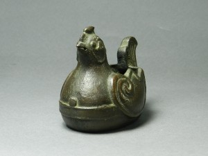 18-DSCN3511香取秀真 鋳銅(銅器)ブロンズ 鳥型 置物