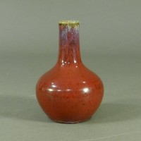 中国古玩(清朝)辰砂釉 小花瓶