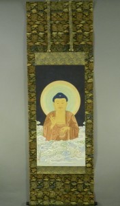 新妻霊俊